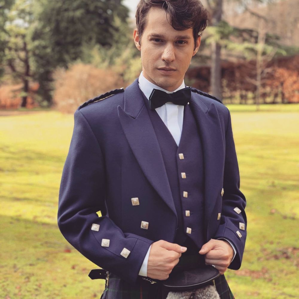 Meet your Posher, Mike